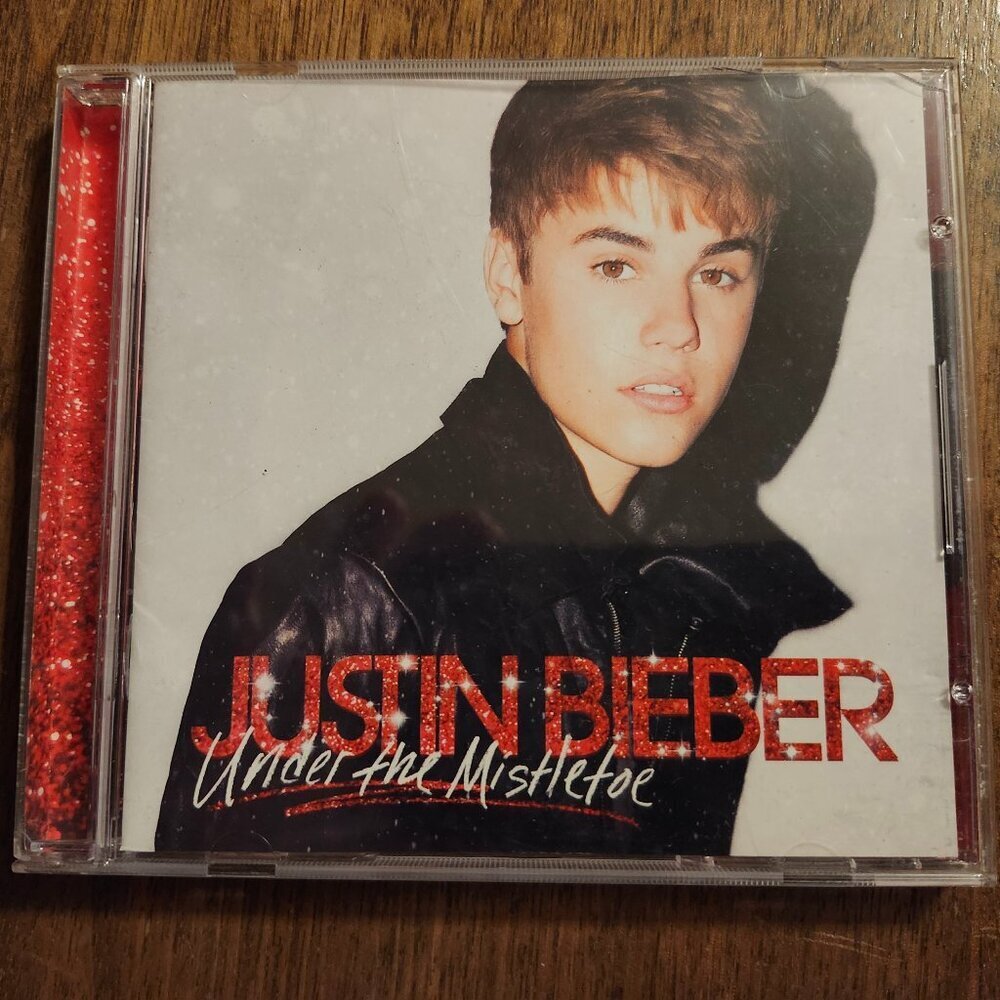 Justin Bieber Under the Mistletoe Christmas CD 2011